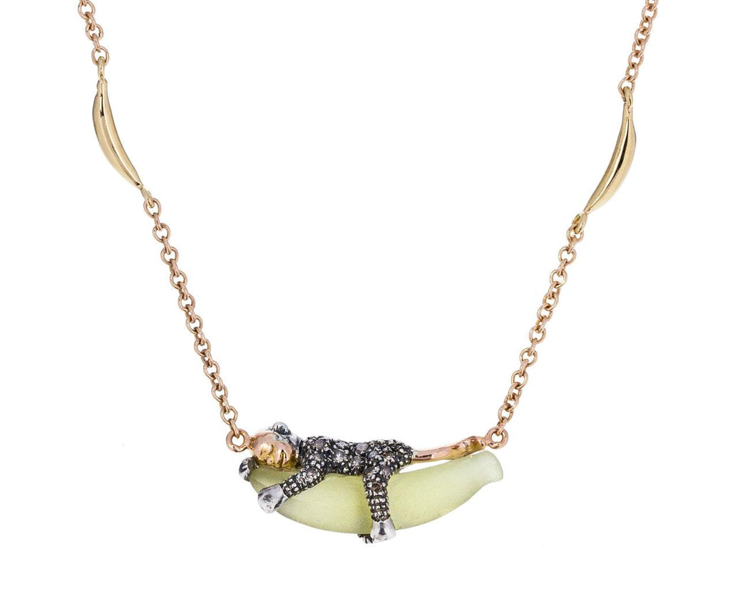Monkey and Banana Necklace zoom 1_bib_van_der_velden_monkey_banana_necklace
