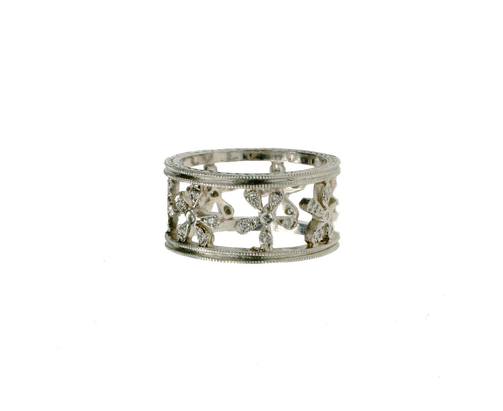 Double Milgrain 5-Petal Flower Band zoom 1