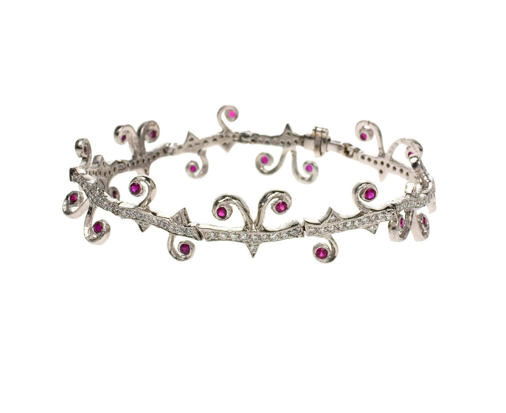 Ruby Berry Thorn Bracelet zoom 1