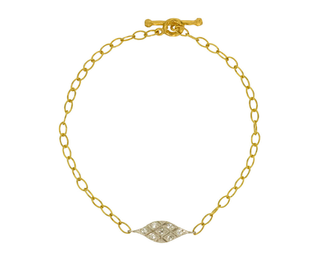 Small Acorn Bracelet zoom 1