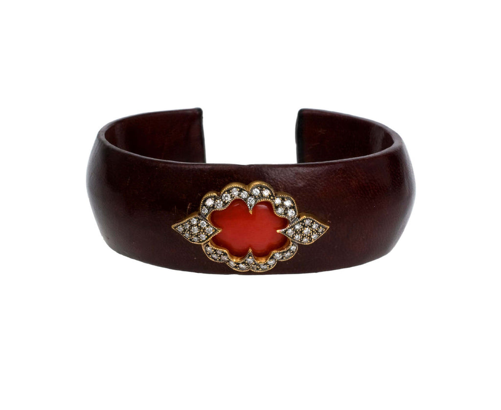 Coral Arabesque Leather Cuff zoom 1