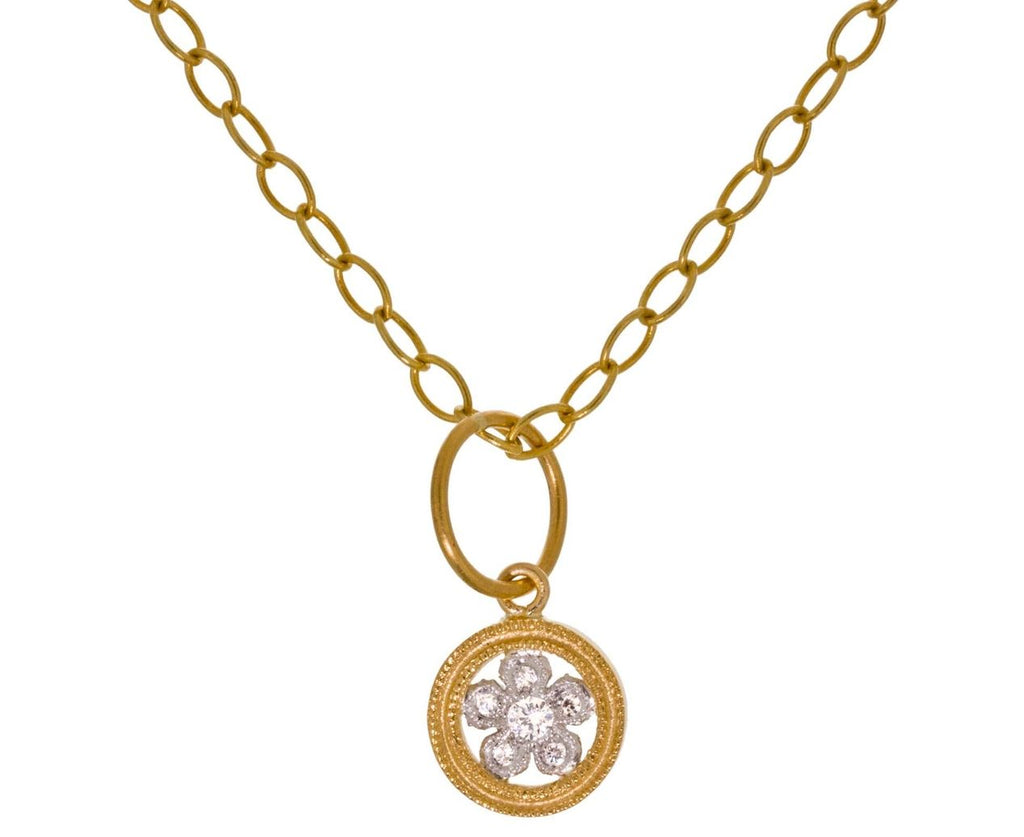 Double Milgrain Daisy Charm zoom 1