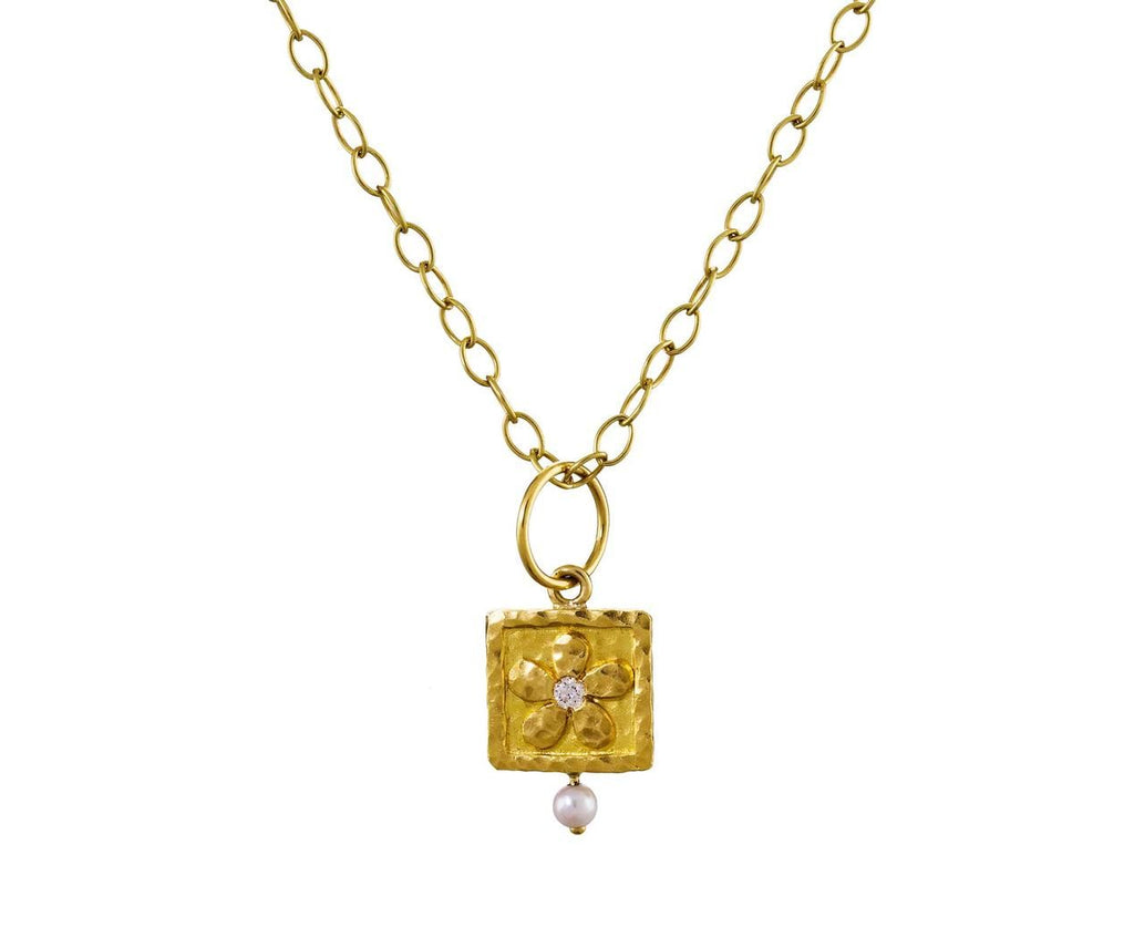 Diamond Pearl Daisy Charm zoom 1_cathy_waterman_necklace
