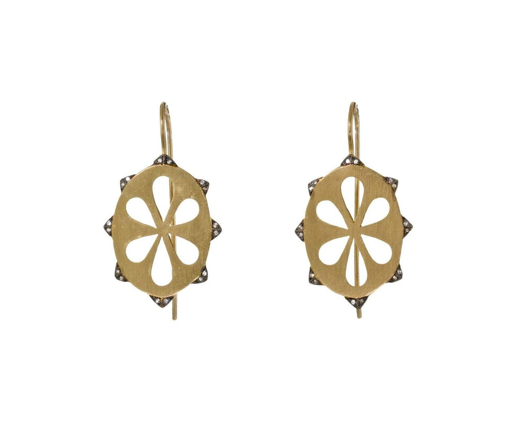 Pyramid Edge Illusion Earrings zoom 1