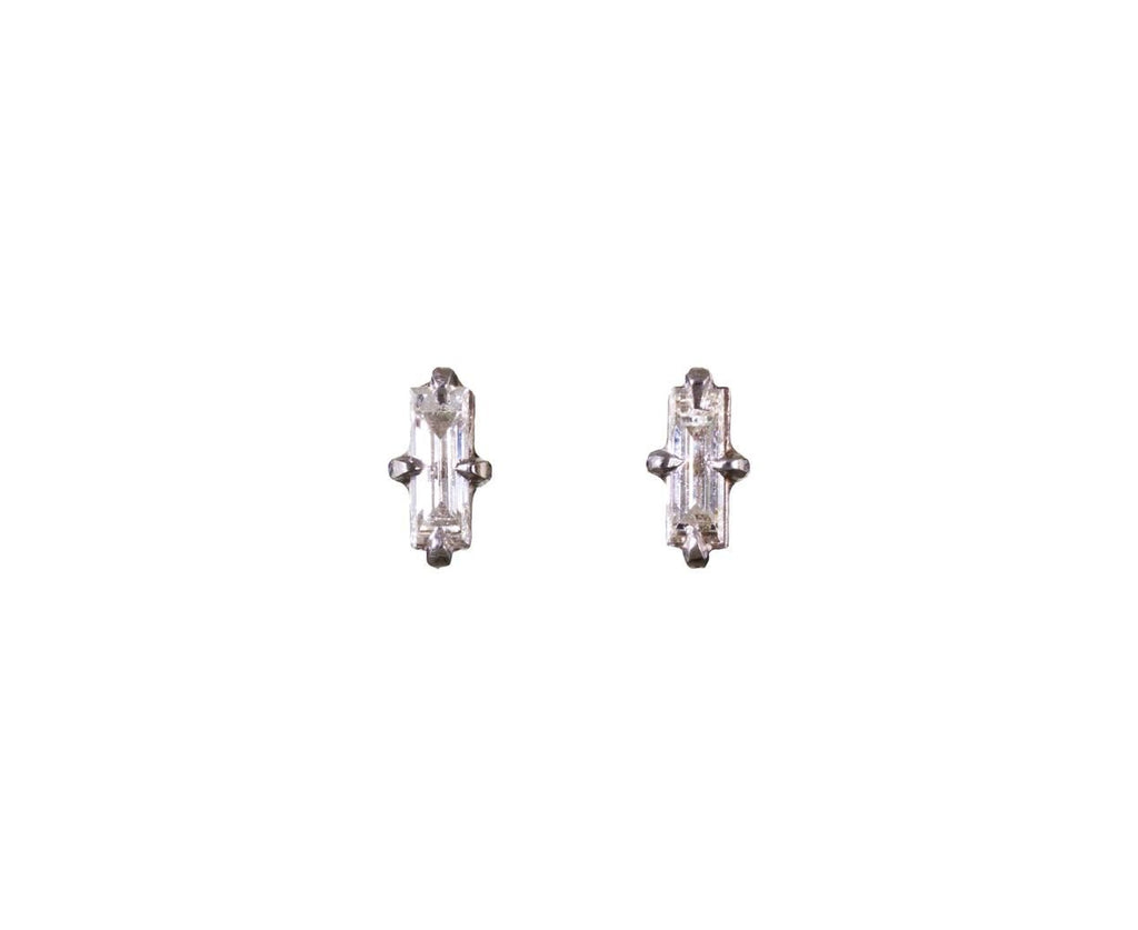 Una de Gato Diamond Posts zoom 1-cathy-waterman-earrings