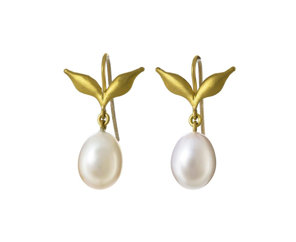 White South Sea Pearl Double Leaf Earrings zoom 1_cathy_waterman_gold_south_sea_pearl_leaf_earring