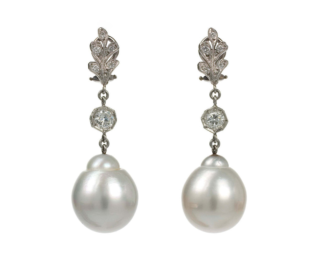 Diamond and Pearl Earrings zoom 1