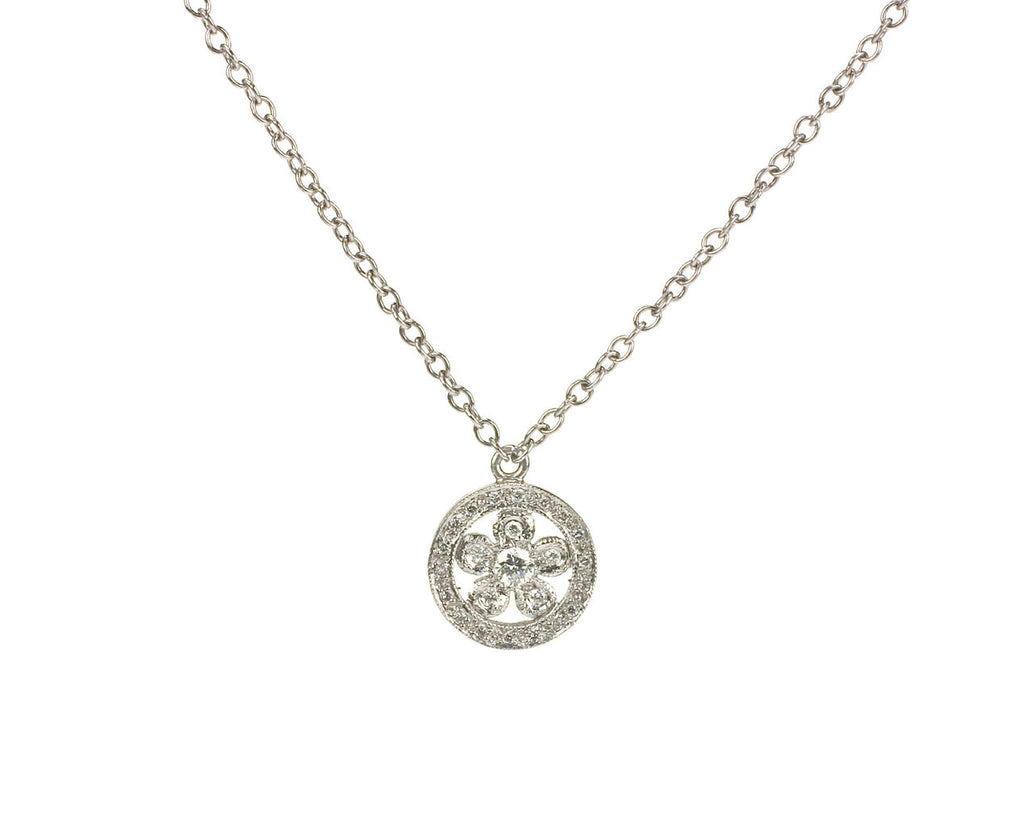Flower On Chain Necklace zoom 1