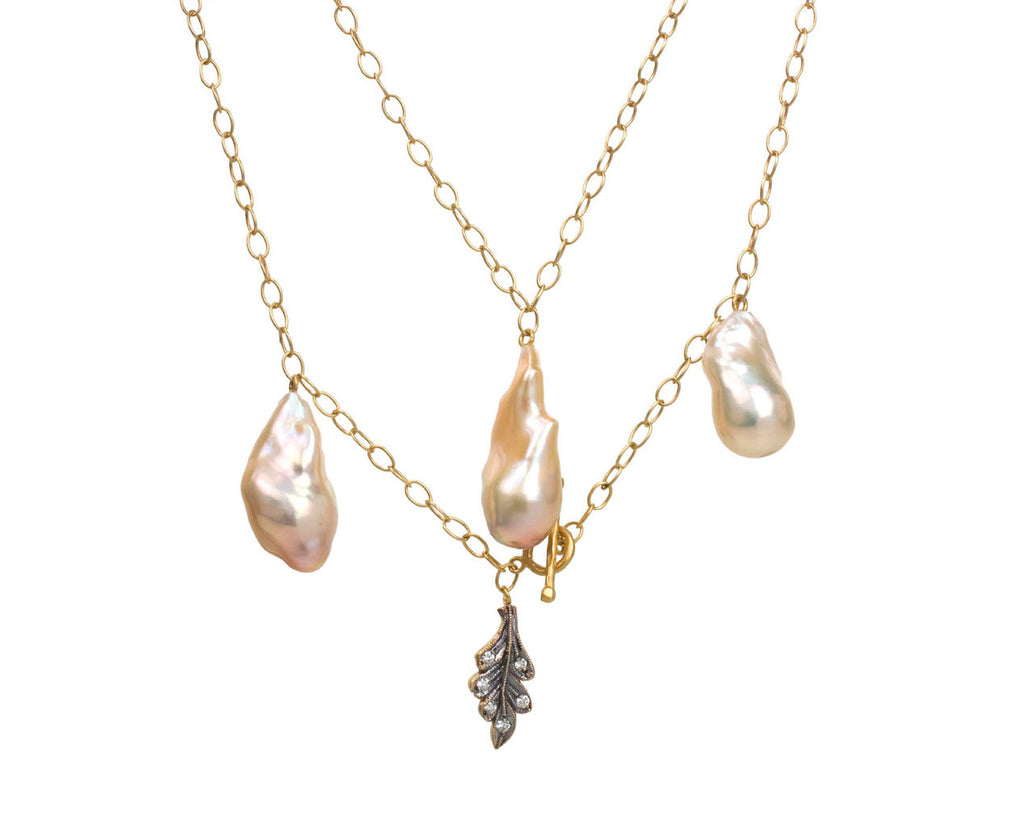Baroque Pearl Fringe Necklace zoom 1