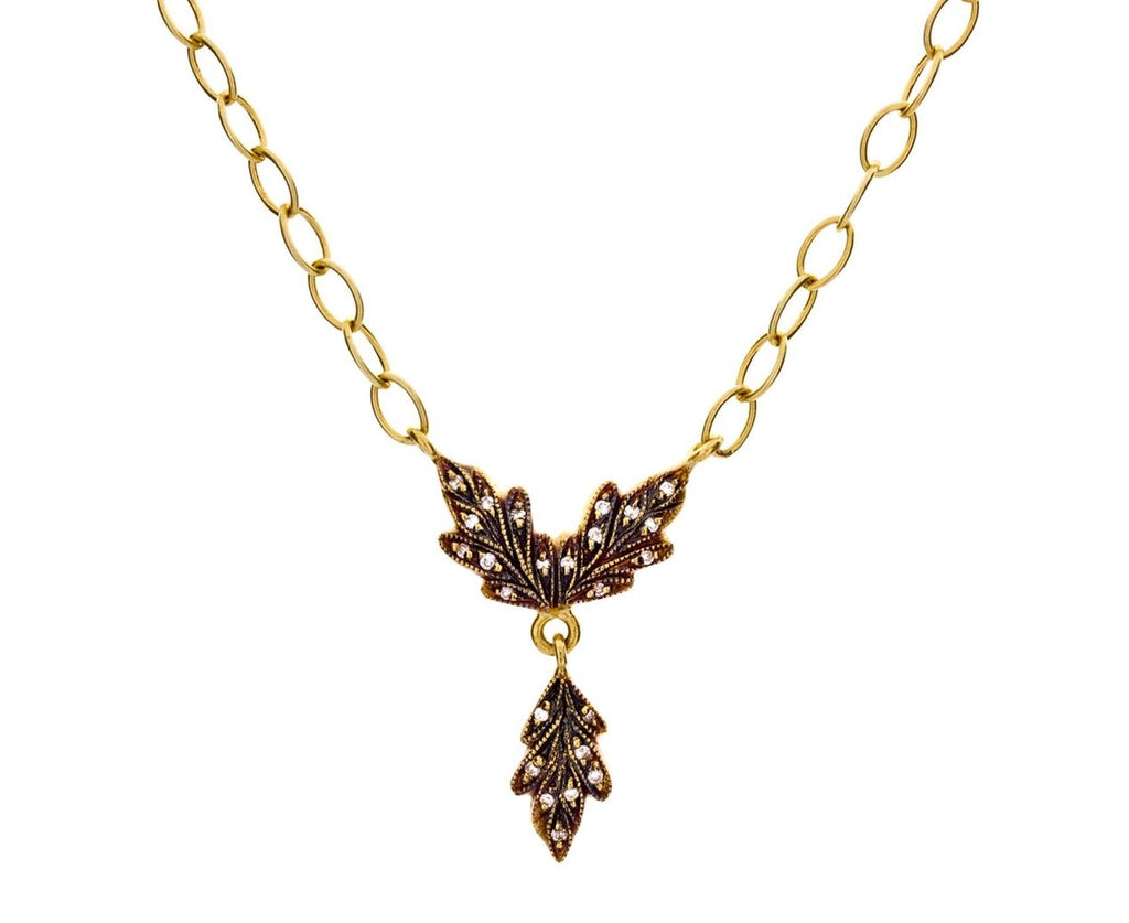 Three Leaf Necklace zoom 1