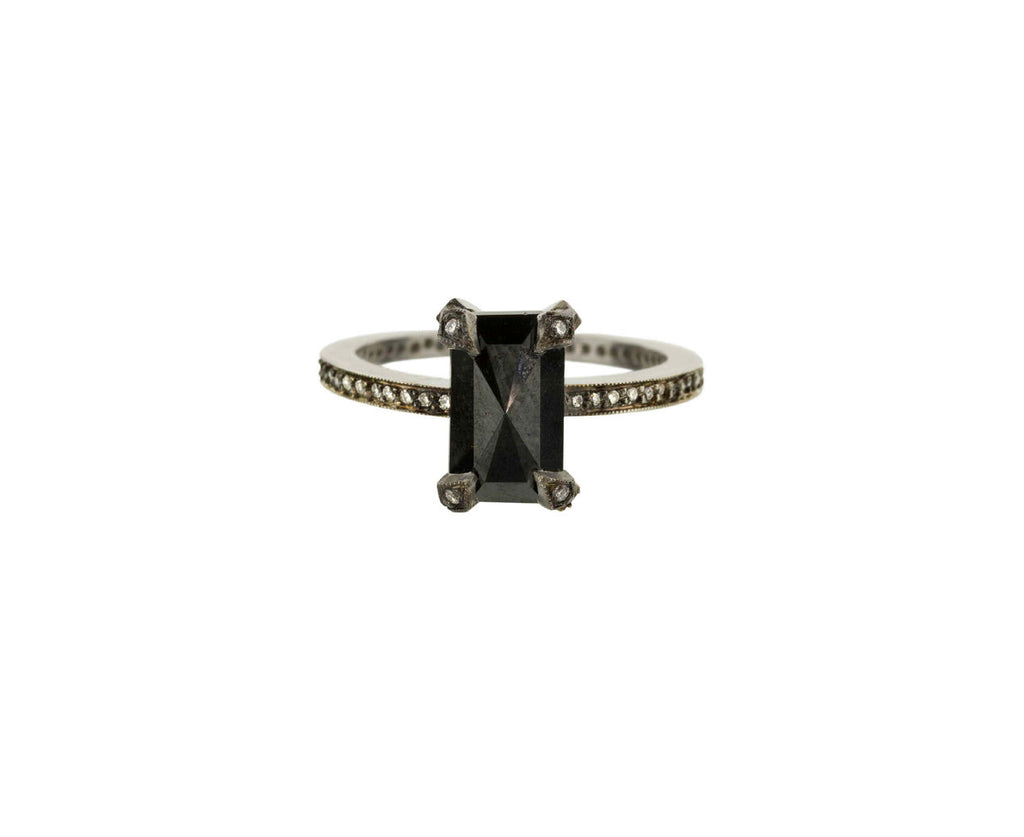 Black Diamond Ring zoom 1