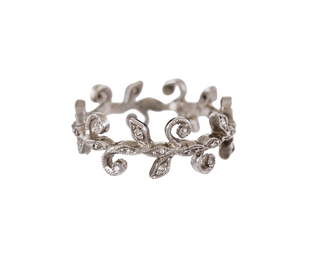 Mendhi Ring zoom 1_cathy_waterman_platinum_diamond_mendhi_ring