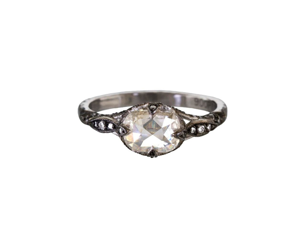 Diamond Petal Side Ring zoom 1