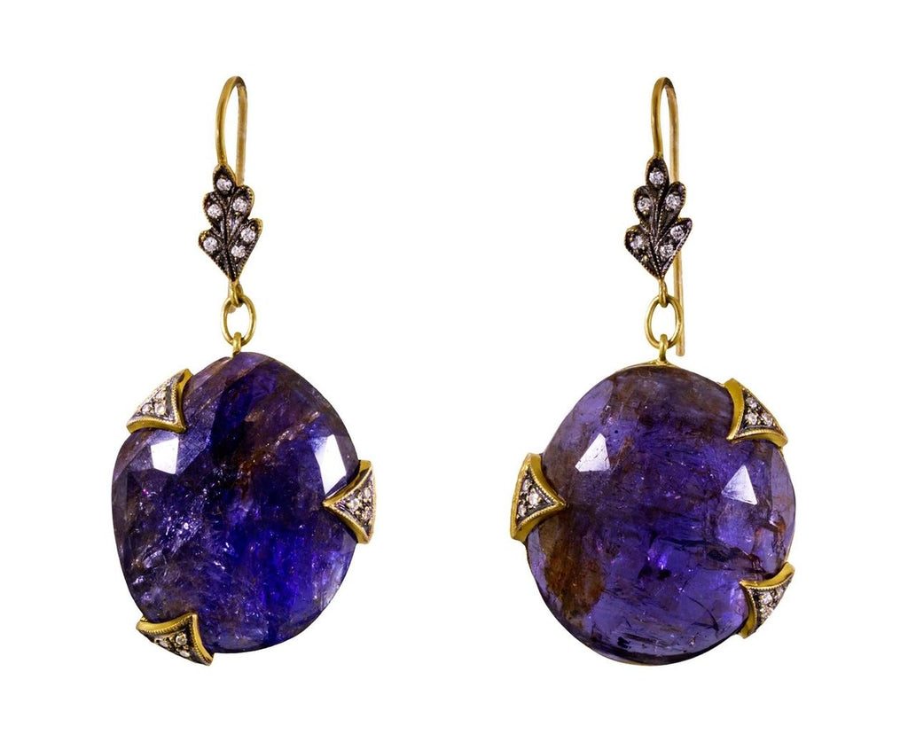 Tanzanite Leaftop Earrings zoom 1